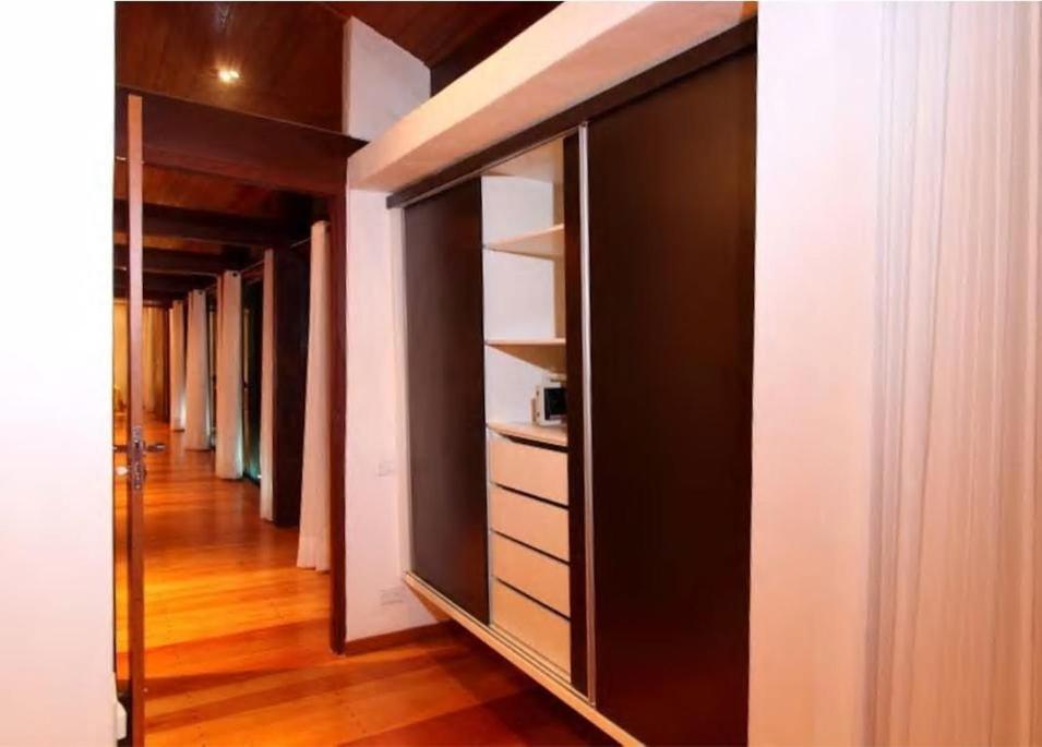 Casa Carlo Sofisticacao E Bom Gosto Em Cada Detalhe *